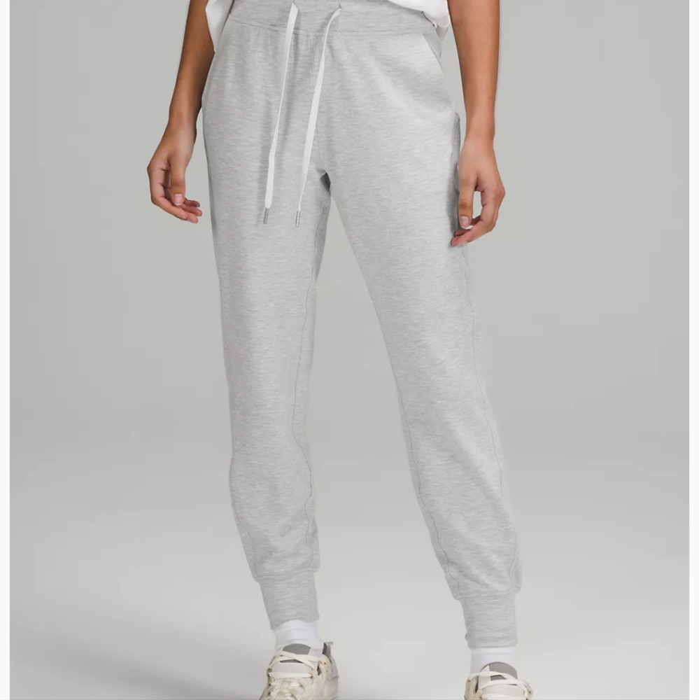 Lululemon joggers